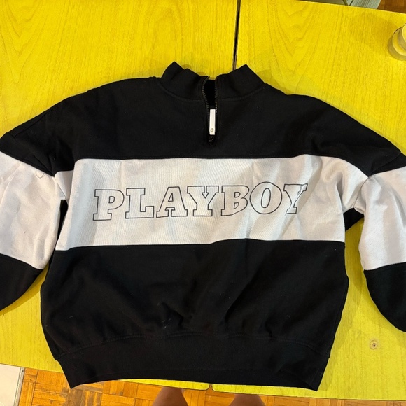 Vintage playboy sweatshirt - might be oversized - Picture 2 of 6